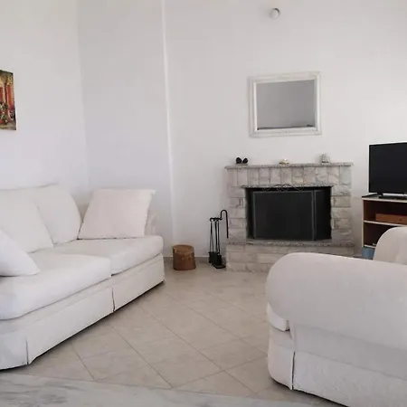 בית נופש Ionian Balcony - Getaway With Sea View -