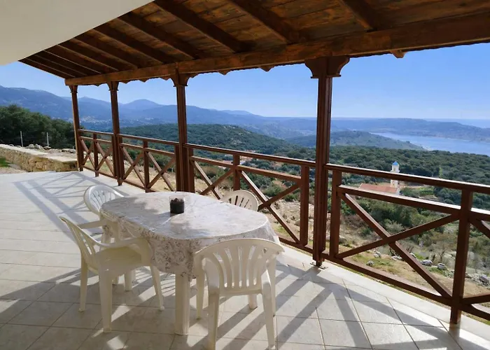 بيت للعطل Ionian Balcony - Getaway With Sea View -
