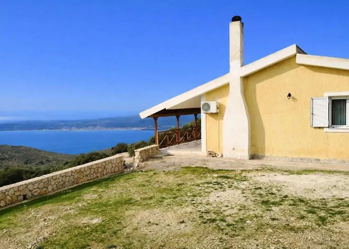 بيت للعطل Ionian Balcony - Getaway With Sea View -